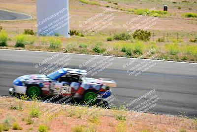 media/May-05-2024-Lucky Dog Racing (Sun) [[8a365fce5b]]/1030am-Turn 3/